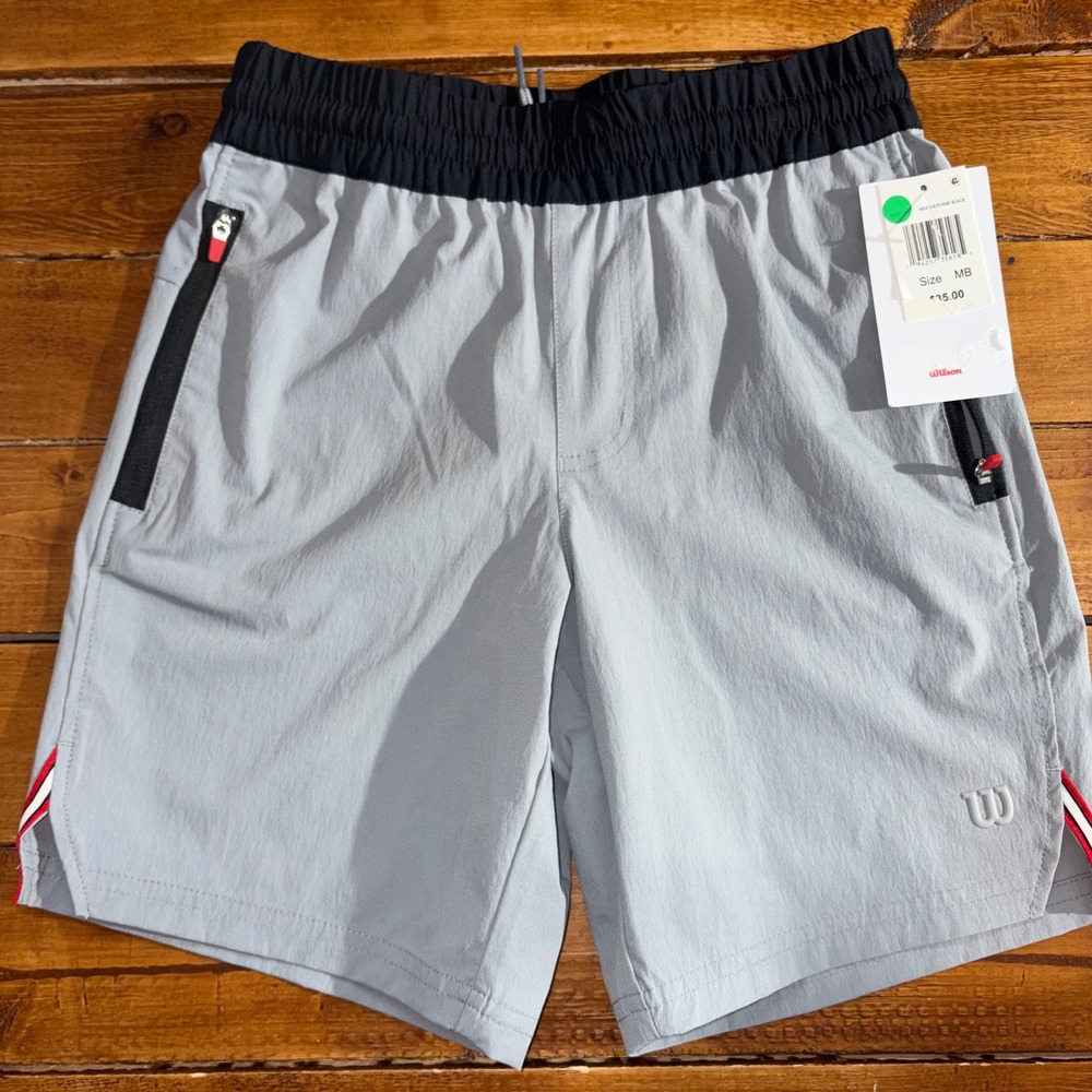 Wilson Athletic Shorts Kids Medium Gray Black Zipper Pockets‎ Stretch Tennis NEW